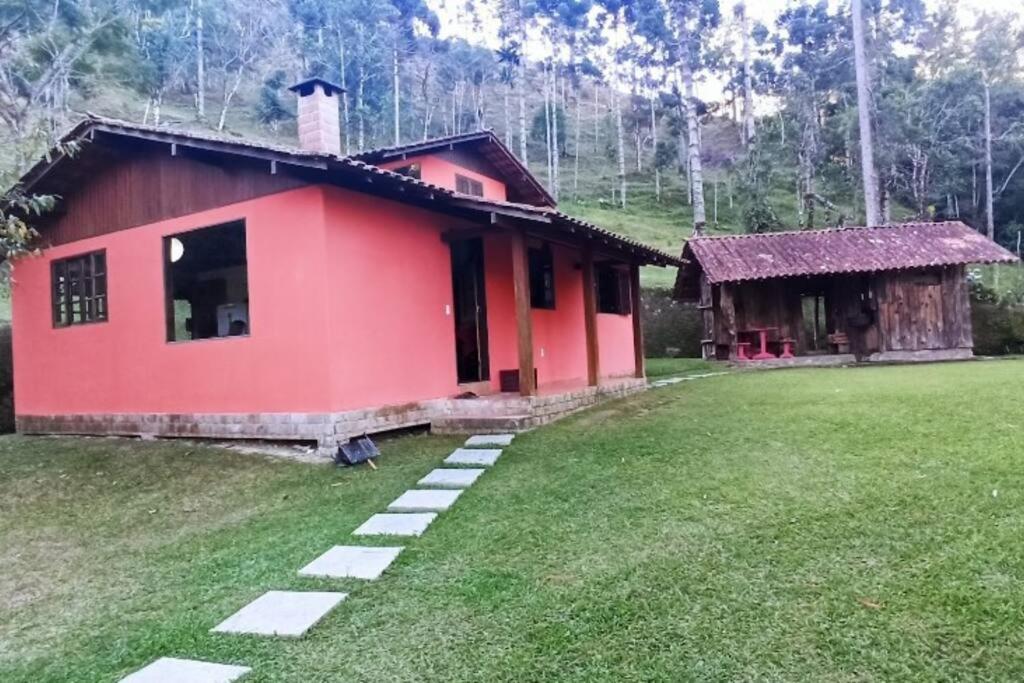 Linda Casa Em Visconde De Maua Perto Da Cachoeira Villa ภายนอก รูปภาพ